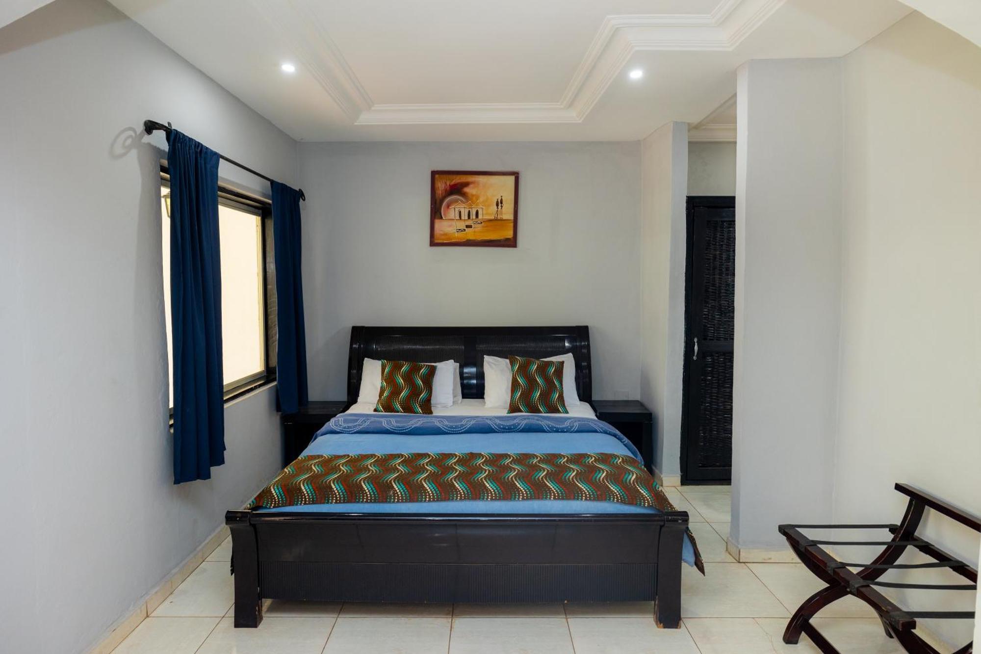Sarges Hotel Serrekunda Luaran gambar