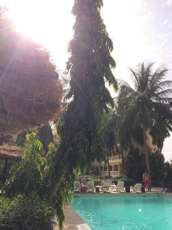 Sarges Hotel Serrekunda Luaran gambar