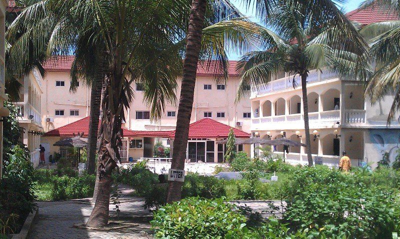 Sarges Hotel Serrekunda Luaran gambar